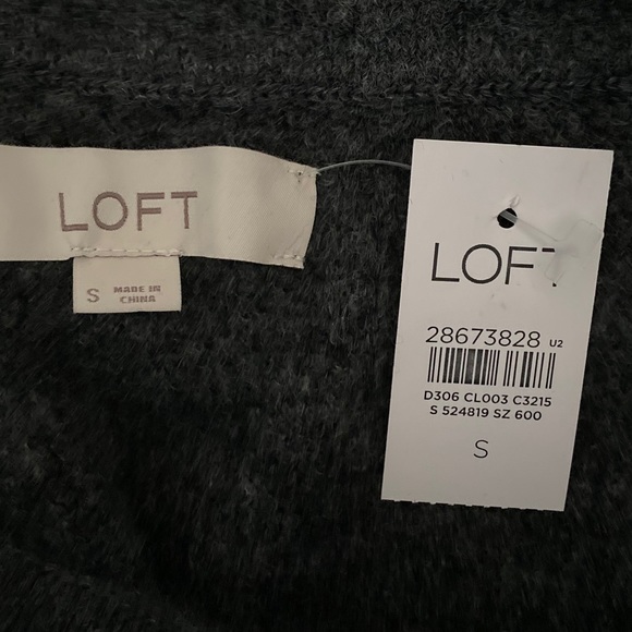 LOFT Women’s Small Grey Ribbed Cowl Neck Sweater NWT - Picture 7 of 8